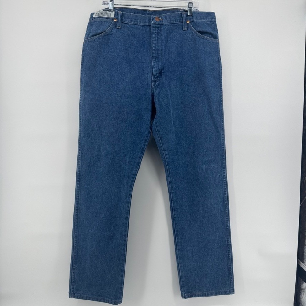 Wrangler 13MWZ Jeans Mens 40x32 Medium Wash 5-Pocket Western